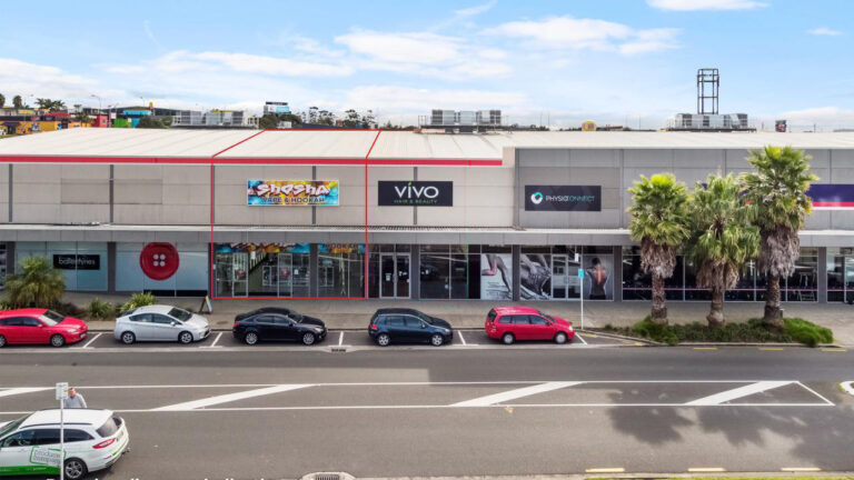 12_Westgate_Drive__Massey__Auckland_0614-a_1